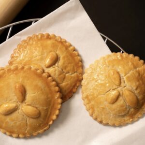 Galletas rellenas de almendra (6 pcs)